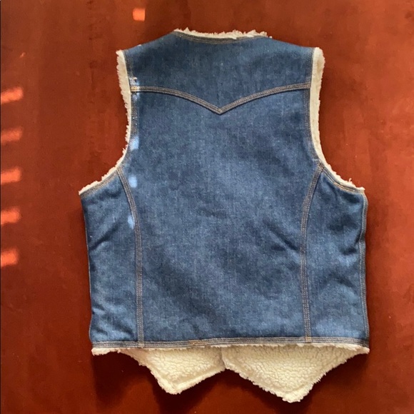 1970s Levi’s Sherpa/ Denim Vest - Picture 2 of 6